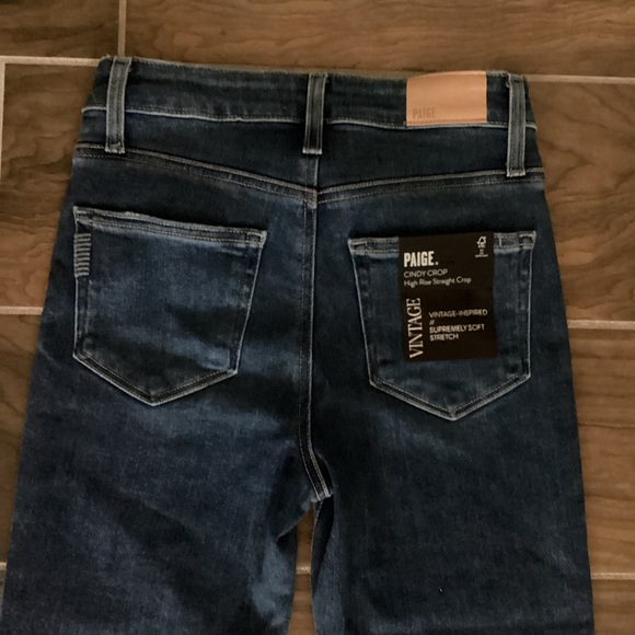 Paige/Cindy crop raw hem.Sz 25 jeans. See pic for measurements. - Picture 7 of 9
